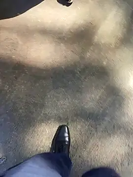 boyfromMum bai online show from 04-14-26, 09:36