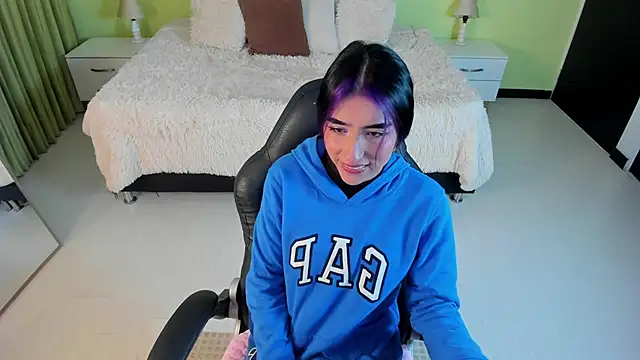 Celeste Rous   online show from 02-17-26, 12:02