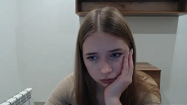 SweetBellaa  online show from 12-19-25, 07:22