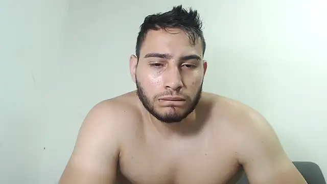 Snapshot of Seank_Noszka chatting on 02-11-26, 05:24 Seank Noszka online show from 02-11-26, 05:24