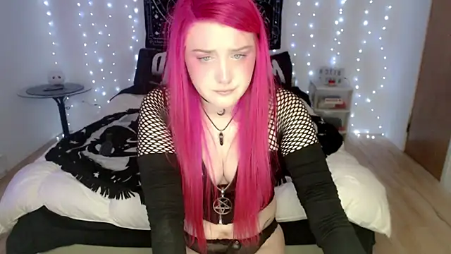 MaryMary  online show from 01-26-25, 01:09