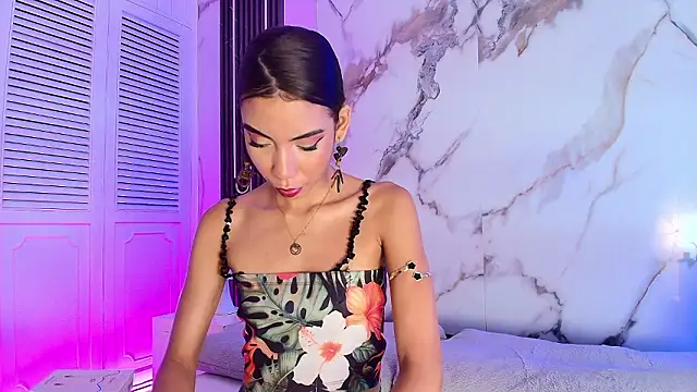 BellaHarpeer online show from 03-18-26, 08:10