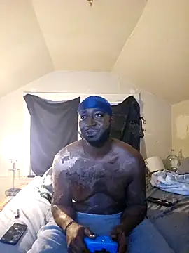 iLOVETRAY96 online show from 12-18-25, 04:39