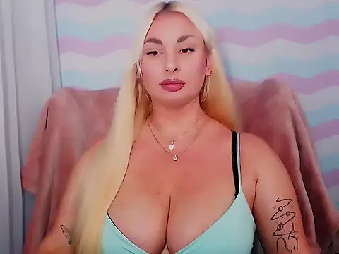 LuxuriaGoddess online show from 07-07-26, 05:38