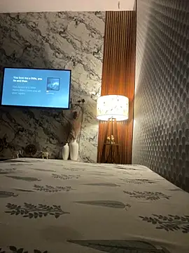 Snapshot of sissyhoney10 chatting on 03-27-26, 07:48 sissyhoney10 online show from 03-27-26, 07:48