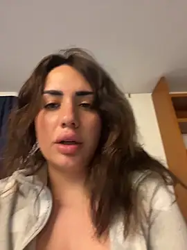 tesaa1212 online show from 04-17-26, 08:44