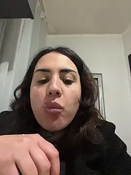 tesaa1212 online show from 12-15-25, 07:41