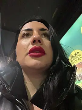 tesaa1212 online show from 01-06-26, 06:45