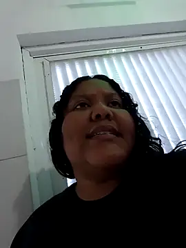 VaneandRossy online show from 04-13-26, 10:25