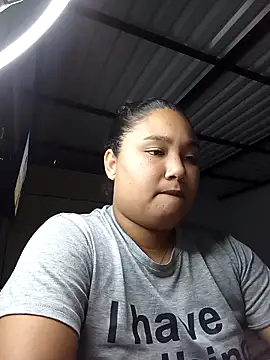 Snapshot of VaneandRossy chatting on 02-20-26, 03:36 VaneandRossy online show from 02-20-26, 03:36