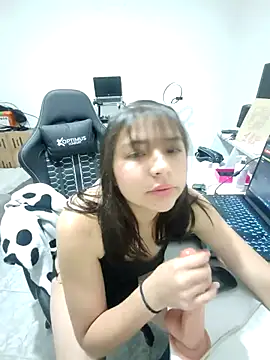 Baby Leah01 online show from 02-25-26, 05:40