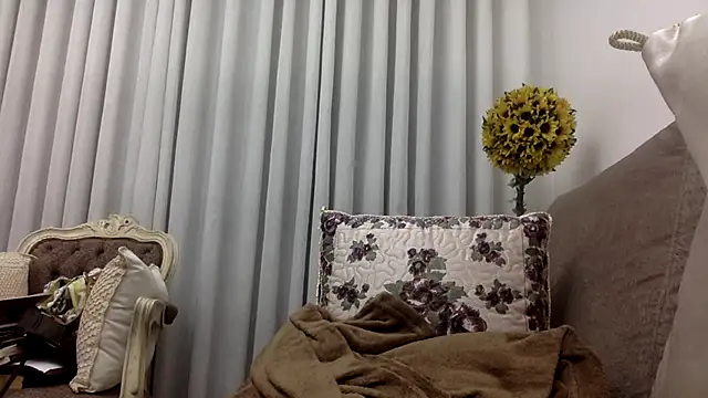 Snapshot of gabcacheada chatting on 07-14-26, 06:40 gabcacheada online show from 07-14-26, 06:40