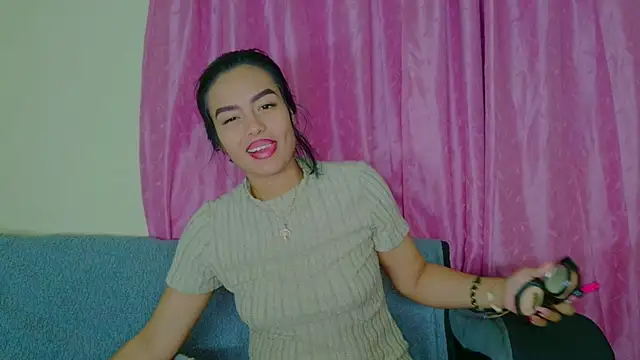 joyshe  vergara online show from 12-22-25, 05:51