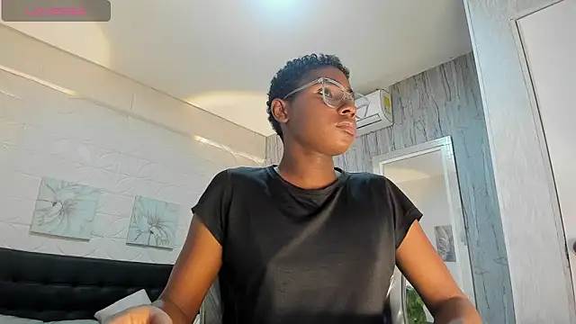 teylor lovee online show from 02-08-26, 08:39