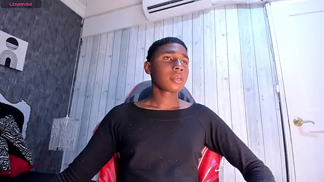 teylor lovee online show from 01-08-26, 08:04