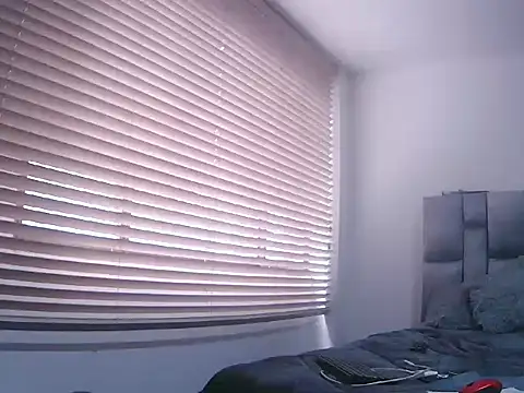 Fernanda andrew online show from 03-27-26, 04:08