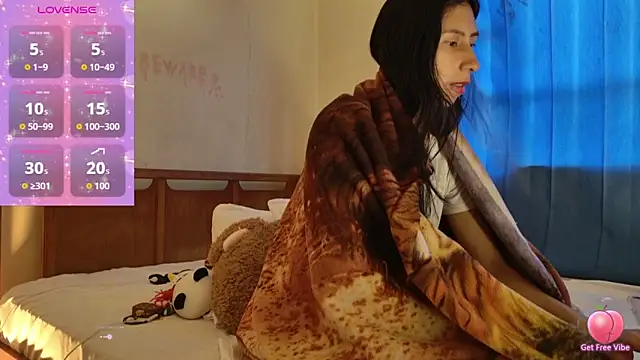 Snapshot of MoonLipsON- chatting on 02-03-26, 07:41 MoonLipsON- online show from 02-03-26, 07:41