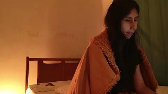 Snapshot of MoonLipsON- chatting on 05-30-26, 02:51 MoonLipsON- online show from 05-30-26, 02:51