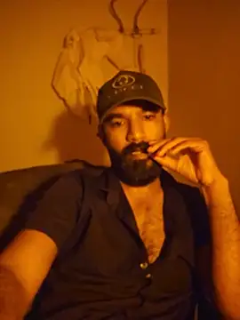 Snapshot of Bigkannan chatting on 05-16-26, 08:19 Bigkannan online show from 05-16-26, 08:19