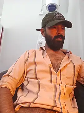 Snapshot of Bigkannan chatting on 05-15-26, 08:34 Bigkannan online show from 05-15-26, 08:34