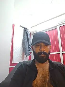 Snapshot of Bigkannan chatting on 06-20-26, 09:47 Bigkannan online show from 06-20-26, 09:47