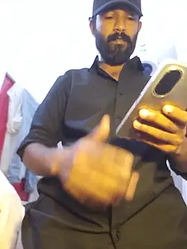 Snapshot of Bigkannan chatting on 07-04-26, 09:26 Bigkannan online show from 07-04-26, 09:26