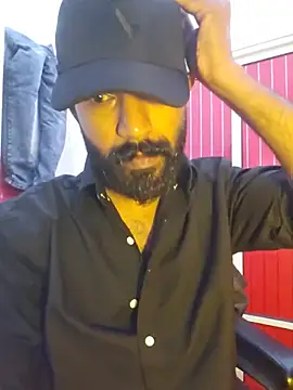 Snapshot of Bigkannan chatting on 06-14-26, 09:54 Bigkannan online show from 06-14-26, 09:54