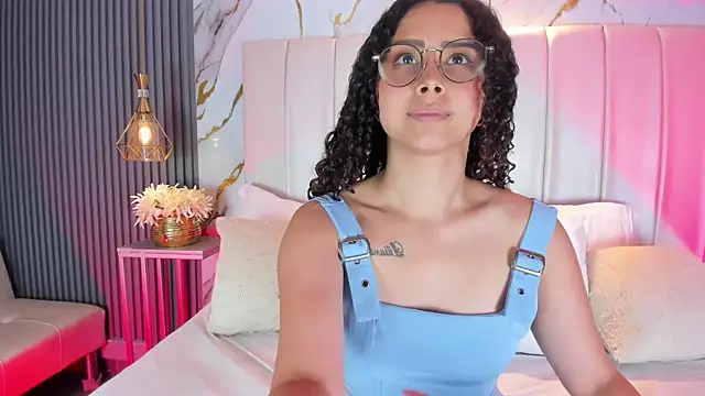 MarelynSummer online show from 02-05-26, 05:09