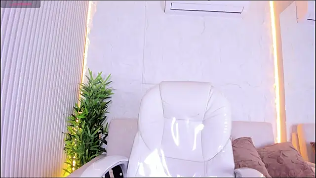 MarelynSummer online show from 07-08-26, 11:44