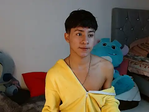 Sebas Ross04 online show from 01-14-26, 04:43