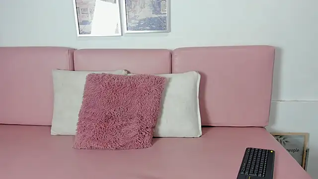 Pamela SkinnySexy online show from 01-14-26, 12:42