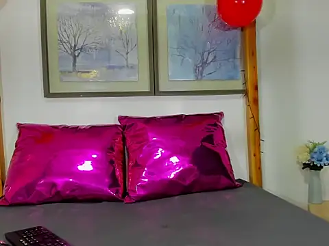 Samantha Ortiz69 online show from 03-01-26, 06:02