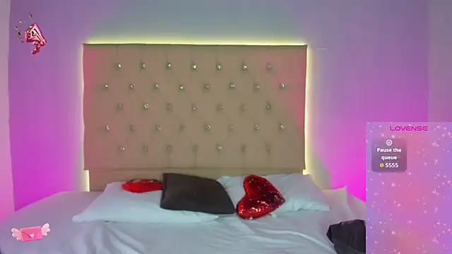 EmmaLawrence  online show from 02-15-26, 08:57