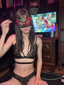 Snapshot of xoxosluttygirl chatting on 12-16-25, 05:50 xoxosluttygirl online show from 12-16-25, 05:50