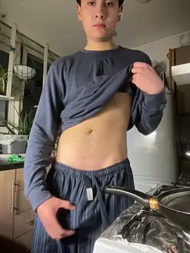 hungspanishtwink online show from 03-06-26, 02:50