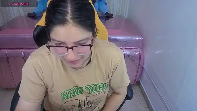 eva smit t online show from 03-07-26, 02:51