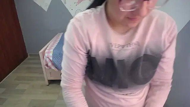 eva smit t online show from 01-07-26, 02:38