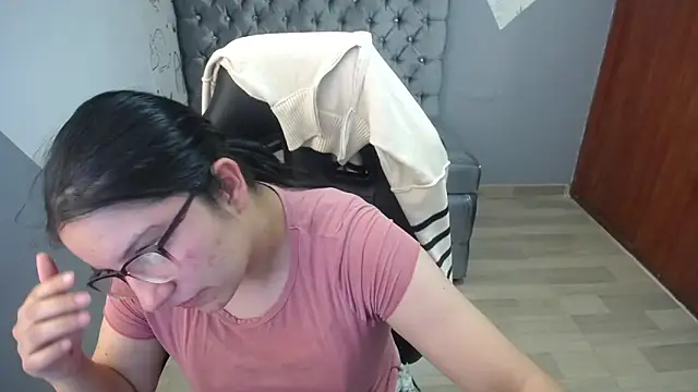 eva smit t online show from 02-21-26, 02:24