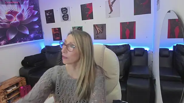 Scarlett 079 online show from 02-19-26, 11:51