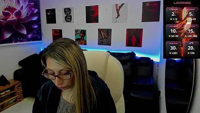 Scarlett 079 online show from 02-09-26, 11:41