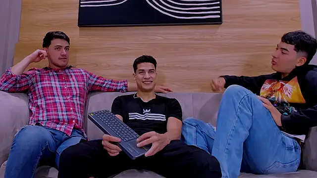 big  friends online show from 12-17-25, 01:49