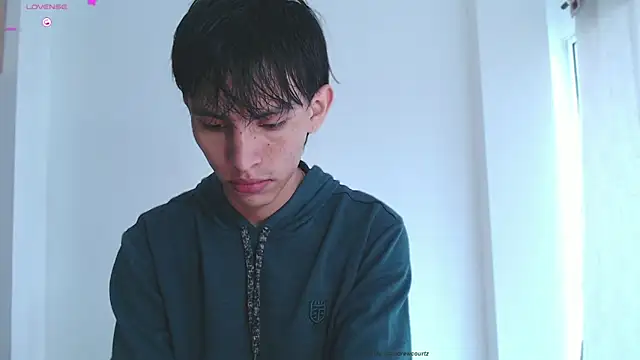 andrew courtzz online show from 12-17-25, 07:30