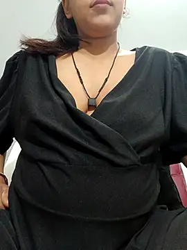 Snapshot of Shivani_hotty chatting on 05-07-26, 05:16 Shivani hotty online show from 05-07-26, 05:16
