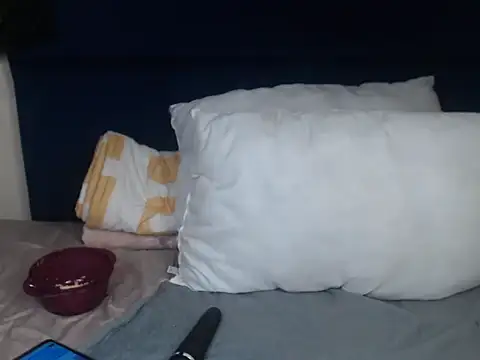 Snapshot of Sexybae799 chatting on 12-15-25, 08:25 Sexybae799 online show from 12-15-25, 08:25