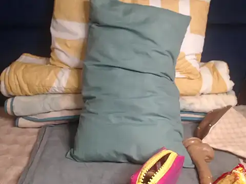 Snapshot of Sexybae799 chatting on 12-18-25, 05:28 Sexybae799 online show from 12-18-25, 05:28