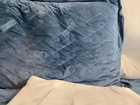 Snapshot of Mimy18 chatting on 03-02-26, 04:14 Mimy18 online show from 03-02-26, 04:14