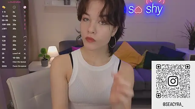 SeaCyra online show from 12-23-25, 06:02