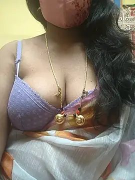 Snapshot of Preeti345 chatting on 12-20-25, 03:04 Preeti345 online show from 12-20-25, 03:04