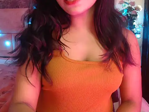 Lola Bebe online show from 04-06-26, 04:19