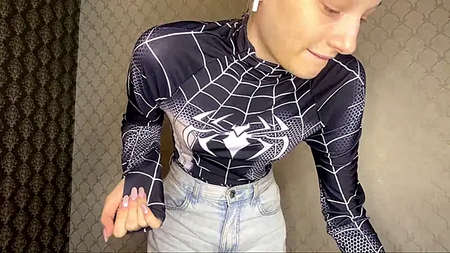 Snapshot of Cleonoth2o chatting on 02-03-26, 06:13 Cleonoth2o online show from 02-03-26, 06:13